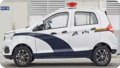 1738898208929814.jpg 巡邏車4.jpg